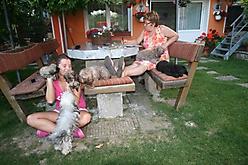 Prinzessinnen und Prinzen am spielen